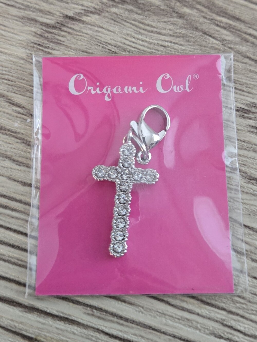 🦉Crystal Cross Dangle